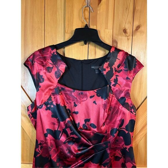 Connected Sleeveless Printed Sheath Dress Size 16 (4996) - Picture 4 of 7